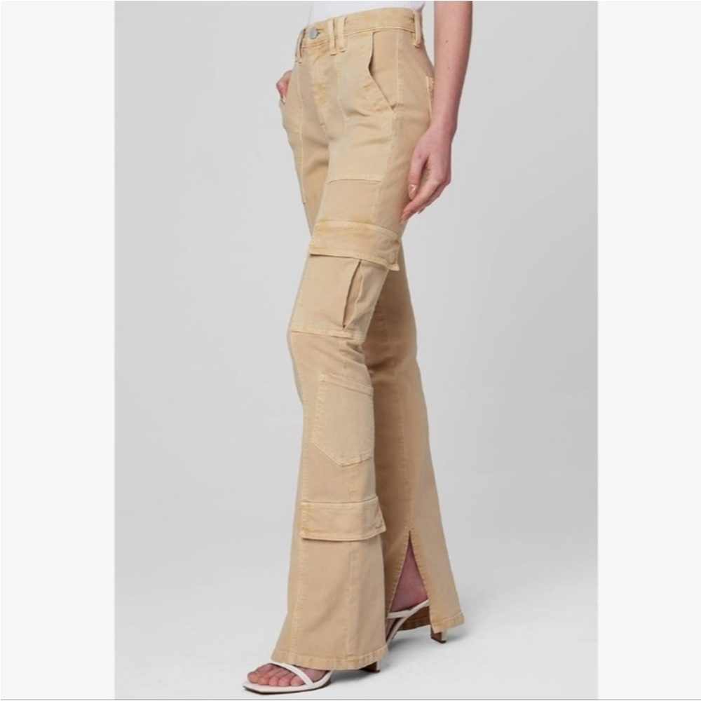 Hoyt cargo flares